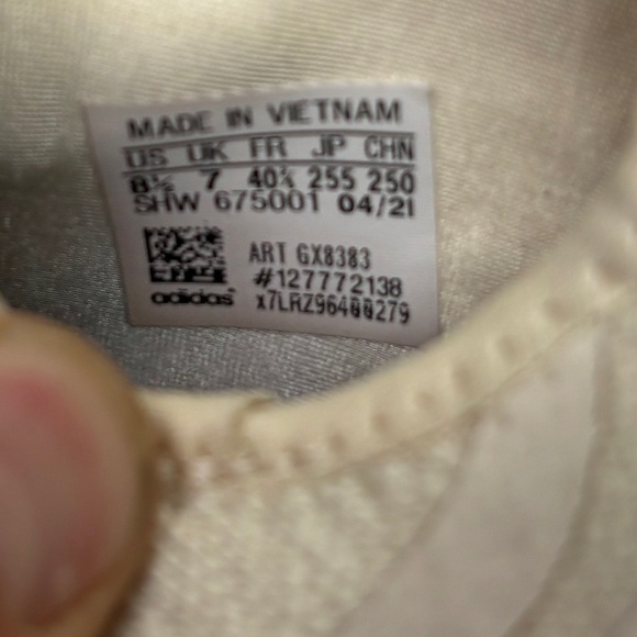 Adidas NMD R1 Wonder White Running Shoes Women's size 8.5 - Picture 10 of 10